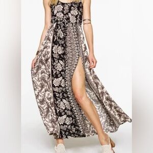 Novella Royale - The Wild Love Dress